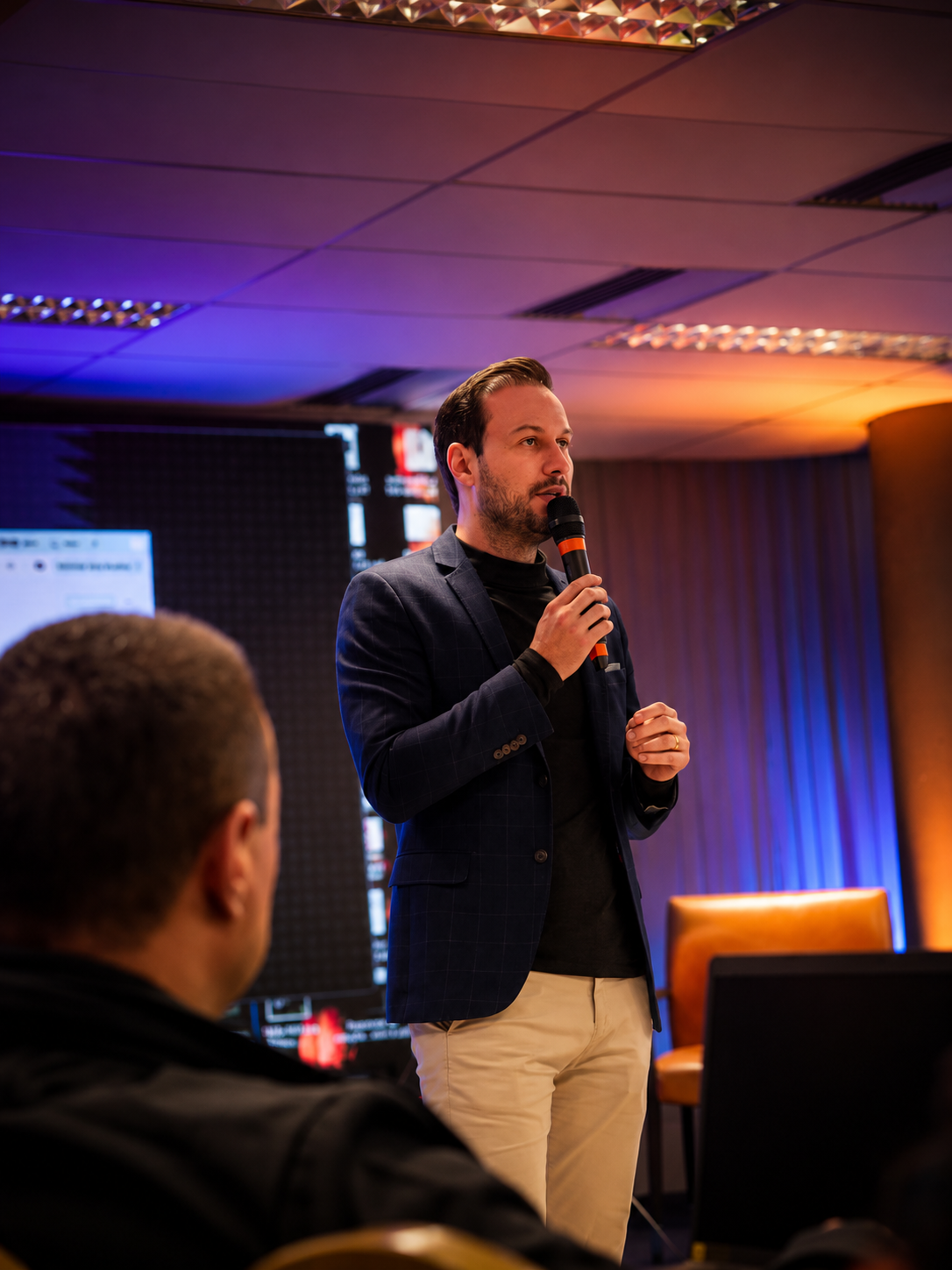 Diego Garcia em palestra empresarial